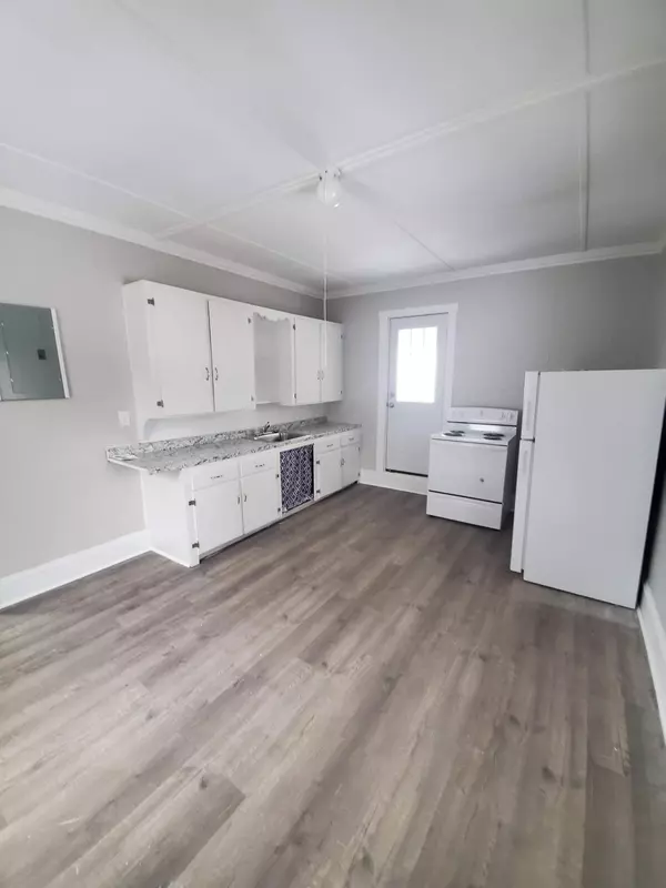 Waterville, ME 04901,10 Spring ST