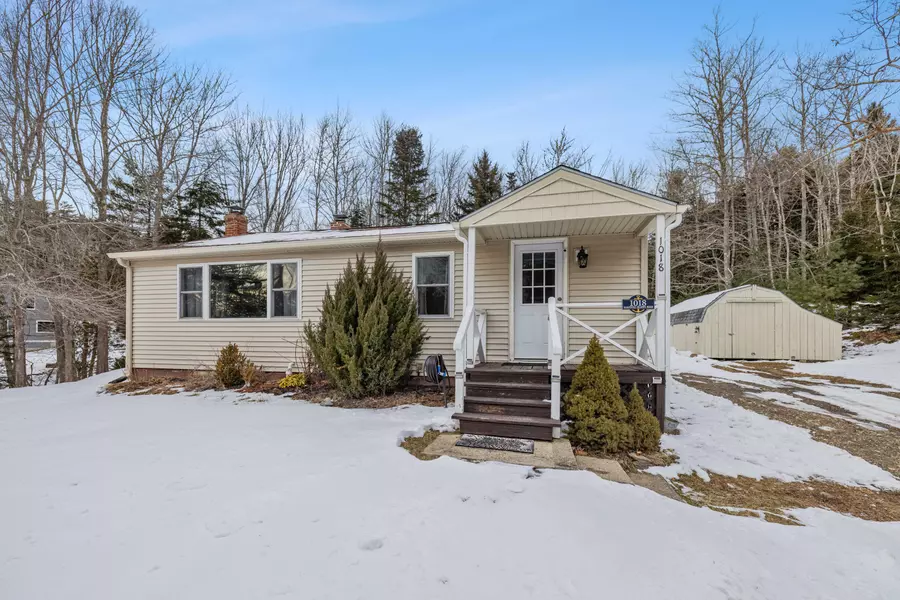 1018 Harpswell Islands RD, Harpswell, ME 04079