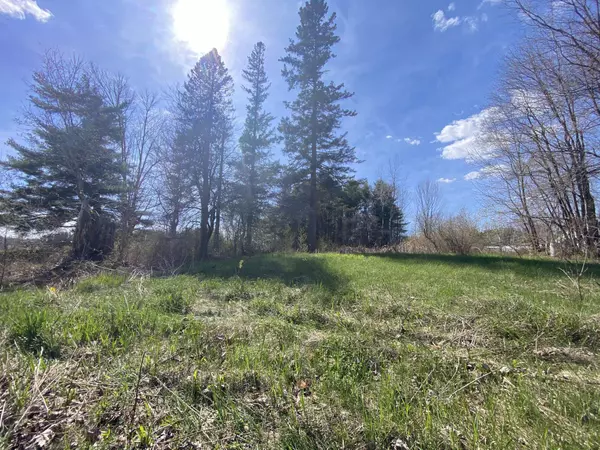 Augusta, ME 04330,470 Leighton RD