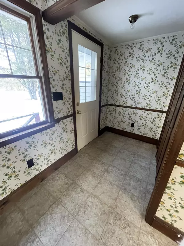 North Berwick, ME 03906,160 Lower Main ST