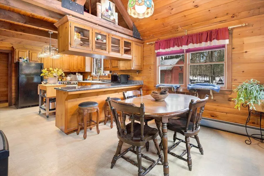 74 Ferrin RD, Litchfield, ME 04350