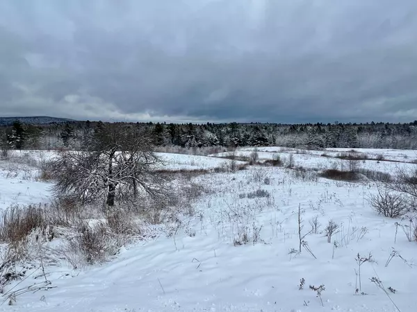 Stockton Springs, ME 04981,R1-002 Bangor RD