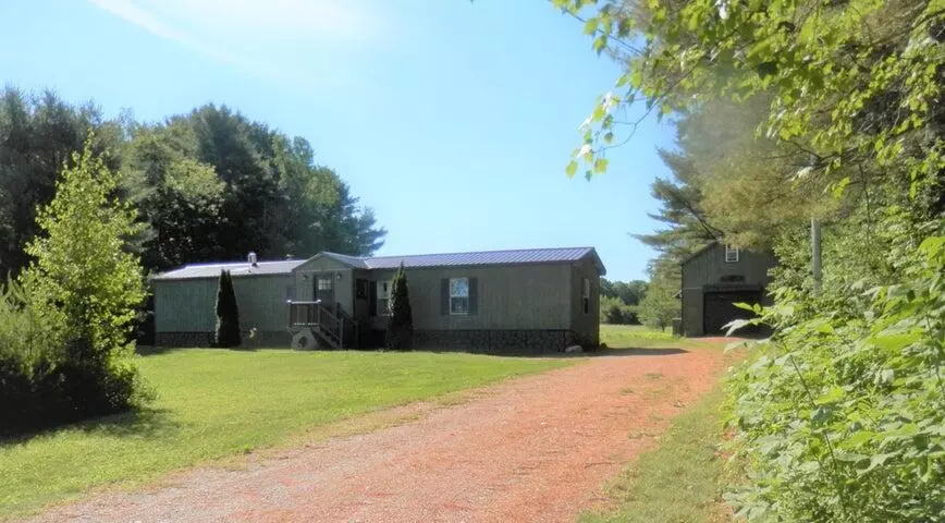 Belmont, ME 04952,172 Augusta RD