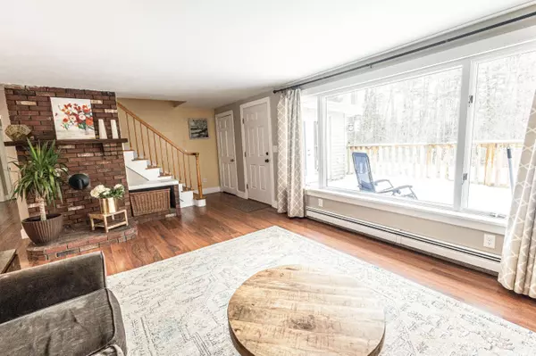 Saco, ME 04072,533 Buxton RD