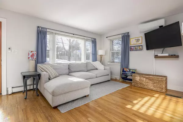 South Portland, ME 04106,799 Highland AVE