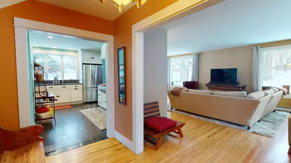 Orono, ME 04473,51 Forest AVE