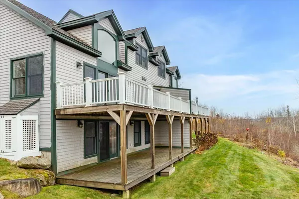 Stockton Springs, ME 04981,64 Harbor View DR #64