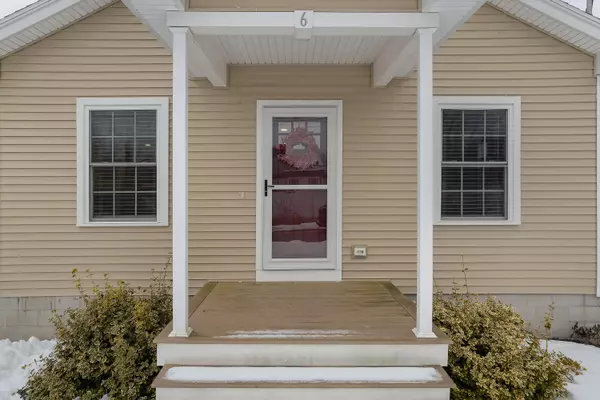 Sanford, ME 04073,6 Pine ST