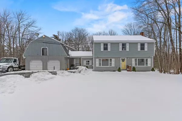 245 Blackstrap RD, Falmouth, ME 04105