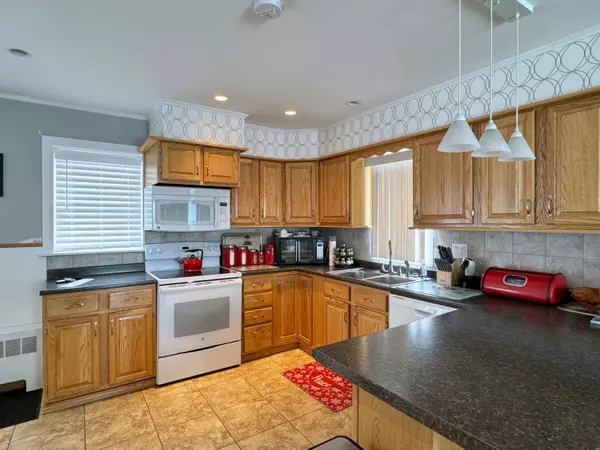 Madawaska, ME 04756,157 Mountain View AVE