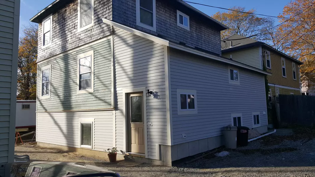 25 Ash ST, Bar Harbor, ME 04609