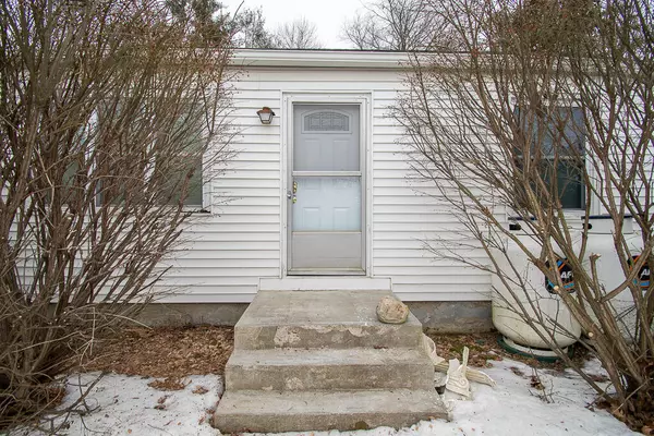 Winthrop, ME 04364,2555 US Route 202