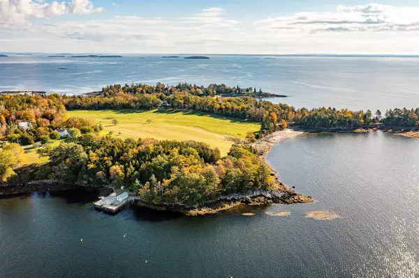 Rockport, ME 04856,60 Beauchamp Point RD