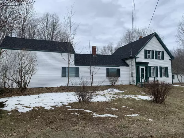 216 Fields Pond RD, Orrington, ME 04474