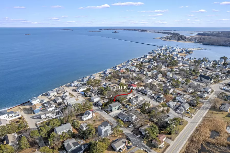 11 Beacon AVE, Saco, ME 04072