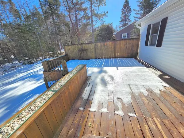 Hampden, ME 04444,184 Mayo RD