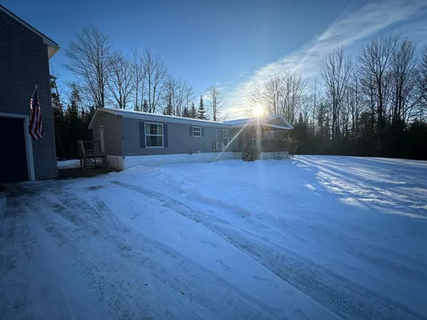 Glenburn, ME 04401,17 Rita's WAY