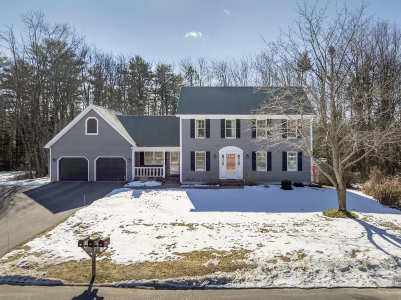 18 Wynmoor DR, Scarborough, ME 04074