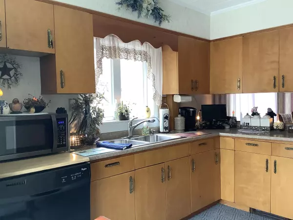 Presque Isle, ME 04769,31 Mechanic ST