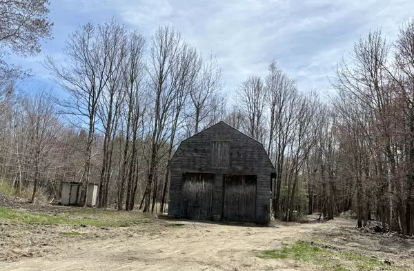 Poland, ME 04274,182 Cobb RD