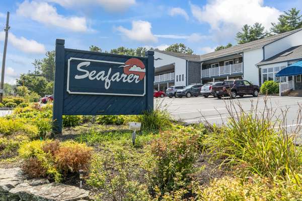 35 Main ST #32, Ogunquit, ME 03907