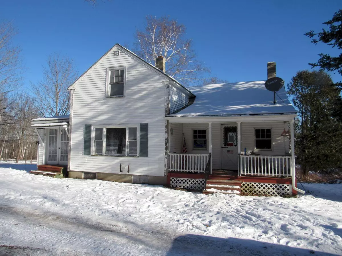 Rome, ME 04963,277 N Pond RD
