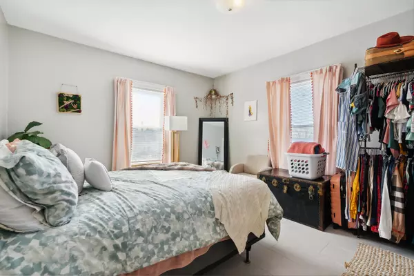 Lisbon, ME 04252,1 Lois ST