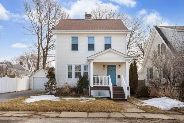46 Hillside AVE, South Portland, ME 04106