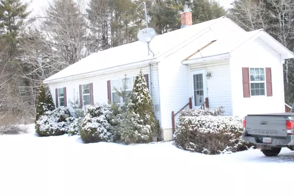 3064 Hotel RD, Auburn, ME 04210