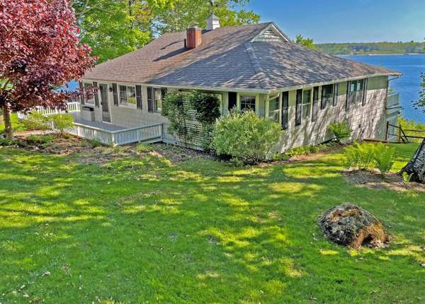 137 Bay View DR, Bar Harbor, ME 04609