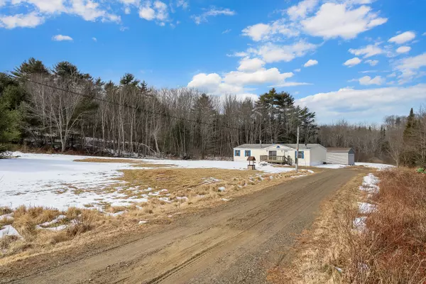 Wiscasset, ME 04578,27 Mountain RD