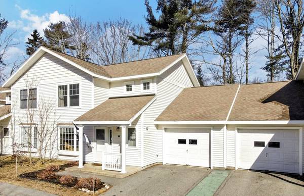 24 Starflower LN #24, Brunswick, ME 04011