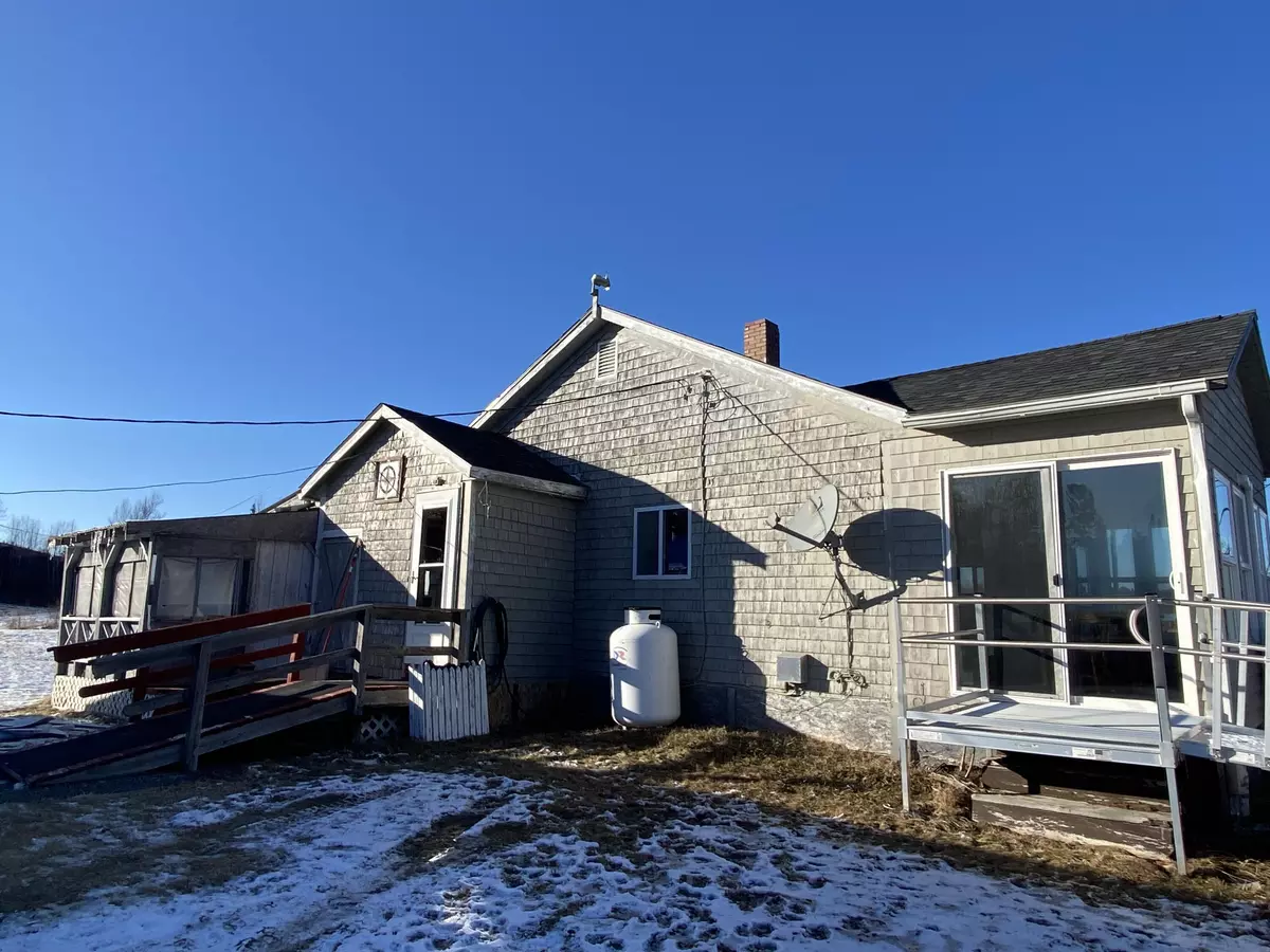 Columbia Falls, ME 04623,386 Tibbettstown RD