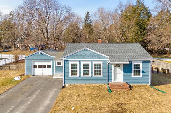 73 Robie ST, Gorham, ME 04038