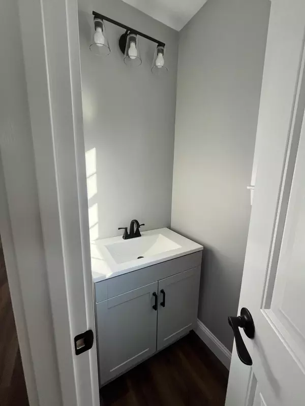 Hermon, ME 04401,44 Conners AVE