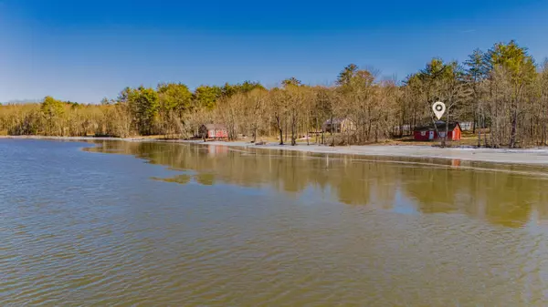 Gardiner, ME 04345,80 Ledgewood LN