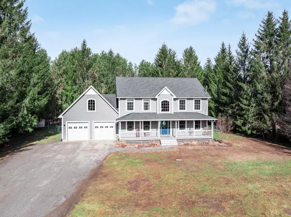 35 Bonnie Lea DR, Hermon, ME 04401