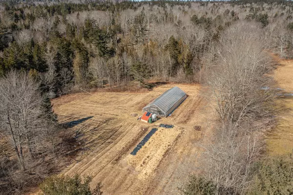 Stockton Springs, ME 04981,16 Stagecoach RD