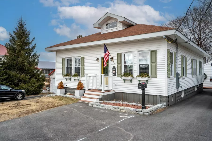 22 Amherst ST, Biddeford, ME 04005