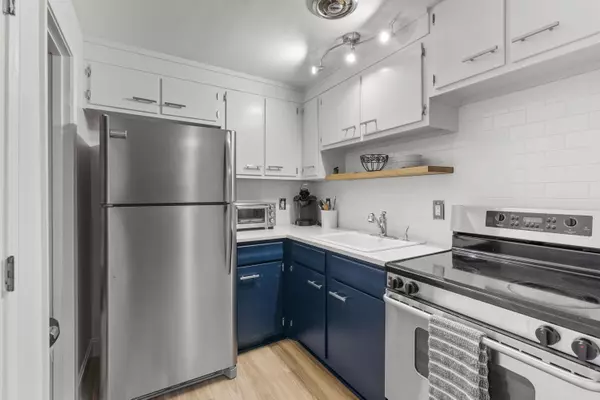 South Portland, ME 04106,25 Minott ST #2