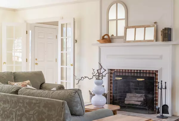 Rockport, ME 04856,27 Wellington DR