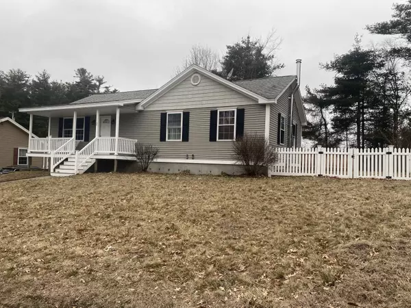 Sanford, ME 04073,33 yvonne ST