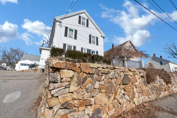 South Berwick, ME 03908,25 Tibbetts ST