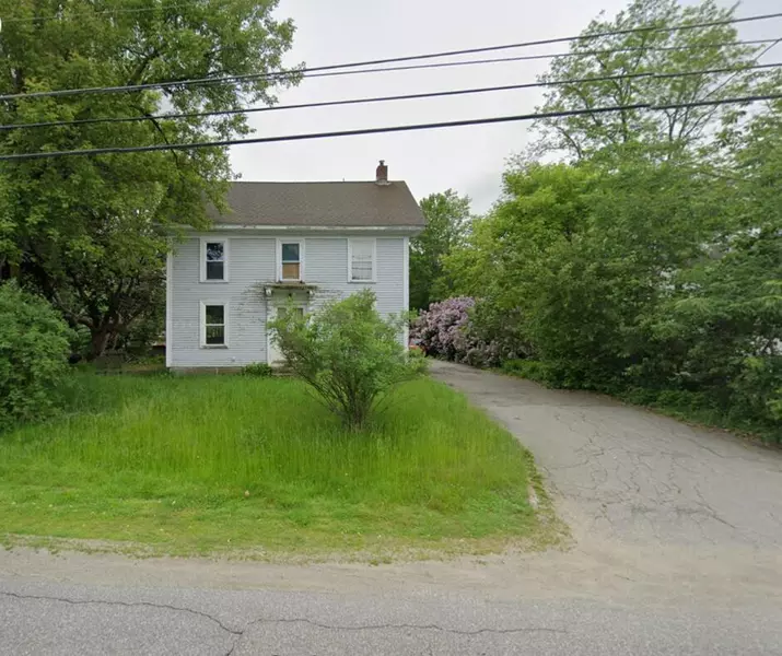 94 Main ST, Whitefield, ME 04353