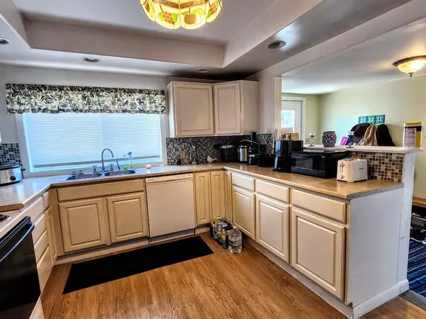 East Millinocket, ME 04430,42 Park ST