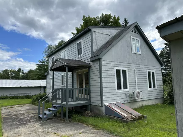 46 Bean RD, Buckfield, ME 04220