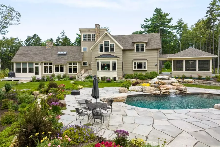 39 & 42 North Shore RD, Boothbay, ME 04537