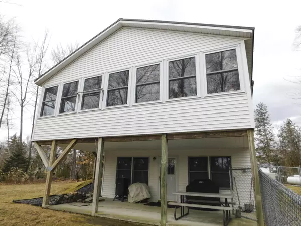 Saint Albans, ME 04971,13 Dinsmore DR