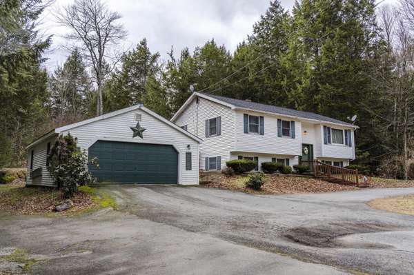 275 Lily RD, Dedham, ME 04429