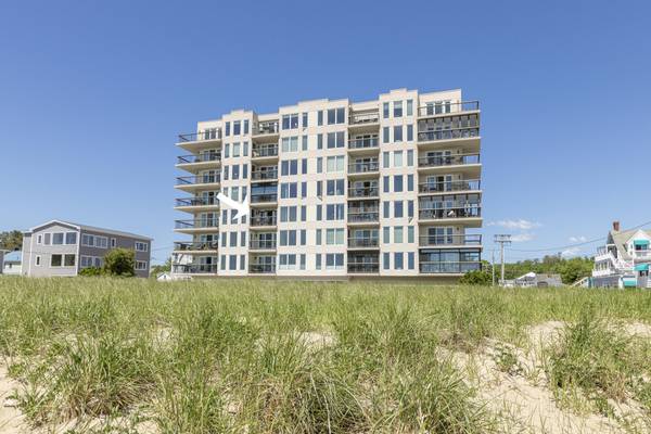 1 Seacliff AVE #4C, Old Orchard Beach, ME 04064